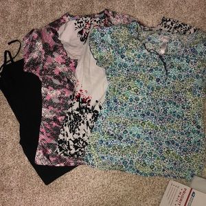 👩‍⚕️Scrub Top Set of 3 Tops size M👩‍⚕️